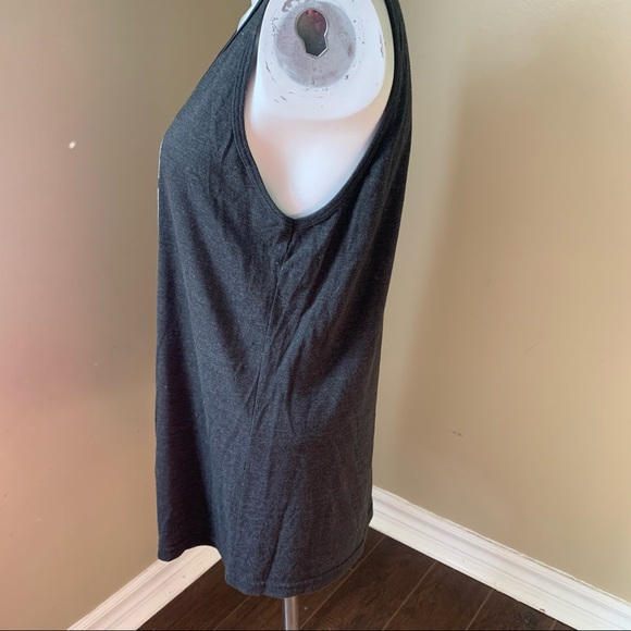 Work Out Tanks x2 - Picture 3 of 9